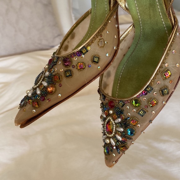 RARE RENÉ CAOVILLA Crystal Embellishments Slingback Pumps - Picture 8 of 9